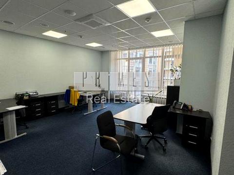 коммерческая по адресу Михаила Грушевского ул., 9б