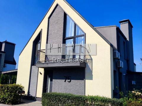 будинок за адресою Генриха Вишневського вул.