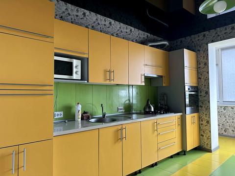 квартира за адресою В'ячеслава Чорновола, 1