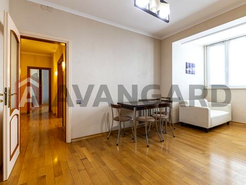 квартира по адресу Миколы Бажана просп., 10