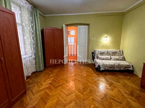 квартира за адресою Квітки-Основ'яненка вул., 12