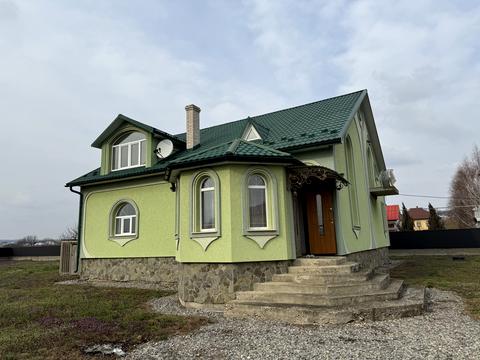 будинок за адресою Грушевського Михайла, 1