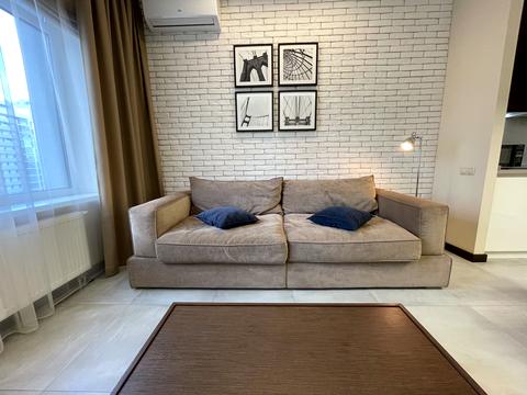 квартира за адресою Андрія Верхогляда вул. (Михайла Драгомирова), 17