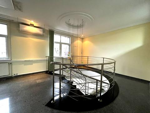 коммерческая по адресу Владимира Моссаковского ул. (Клари Цеткін), 1-А