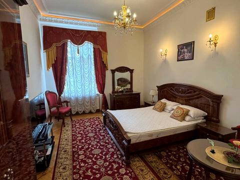 квартира за адресою Мирона Тарнавського вул. (Кутузова), 4