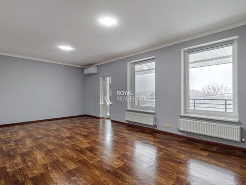 комерційна за адресою Володимира Самійленка вул. (Холмогорська), 17