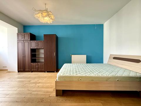 квартира за адресою Надрічна вул., 2