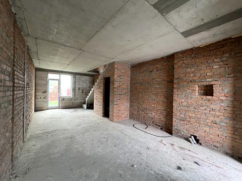 будинок за адресою Амосова вул.