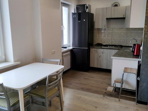 квартира за адресою Озерна вул., 12-А