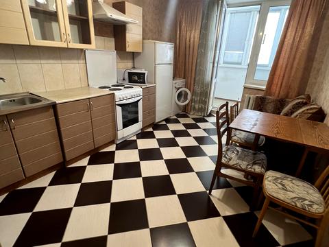 квартира за адресою Драгоманова вул., 1-А