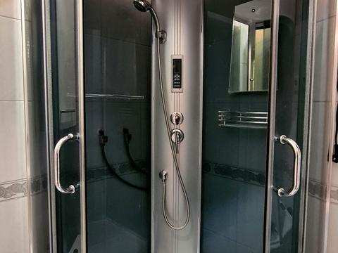 квартира за адресою Печерська вул., 6