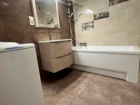 квартира за адресою Замарстинівська вул. (Калініна), 233-Б