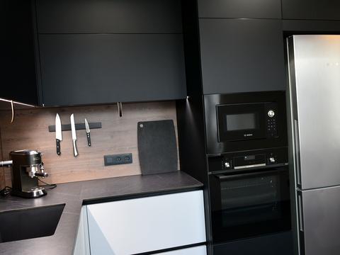 квартира за адресою Академіка Вернадського бульв., 85