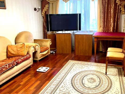 квартира за адресою Дніпро, Старокозацька вул. (Комсомольська), 38