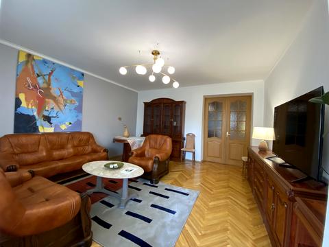 квартира за адресою Тарасівська вул., 21