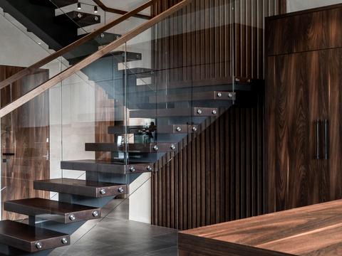 дом по адресу Салютна