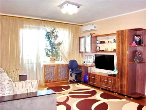 квартира за адресою Защука, 25