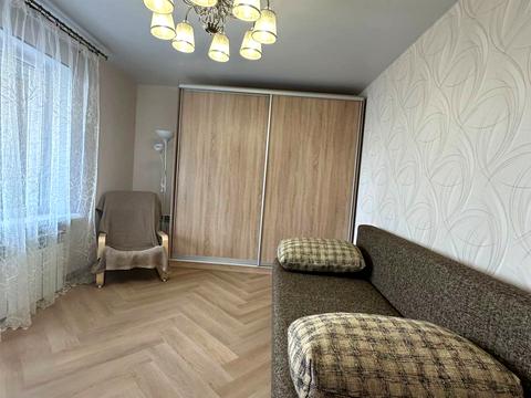 квартира за адресою Шкільна вул. (Героїв Сталінграда), 50