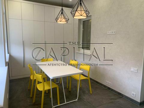 дом по адресу Катерини Ступницької ул. (Уляни Громової)