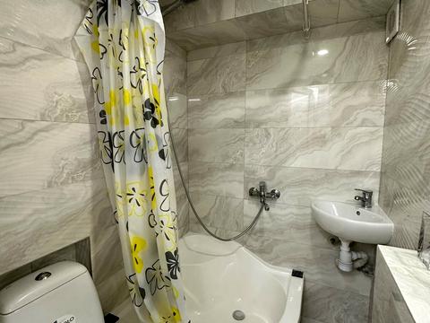 квартира за адресою Франка, 1