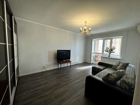 квартира за адресою Княжий Затон вул., 12