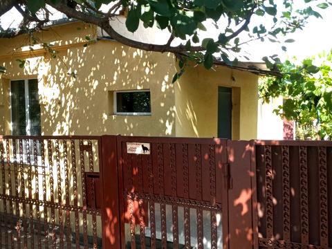 будинок за адресою Запоріжжя, Углегорська, 75