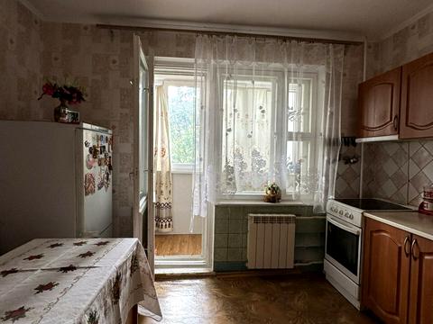 квартира за адресою Рональда Рейгана вул., 9-Д