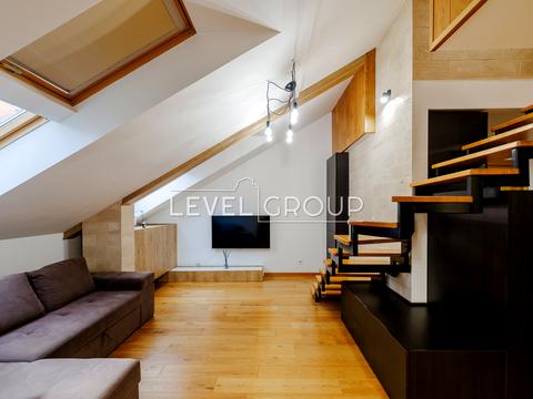 квартира за адресою Регенераторна вул., 4 к11