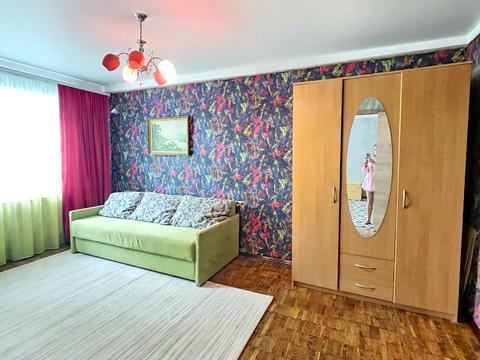 квартира по адресу Салютная ул., 25