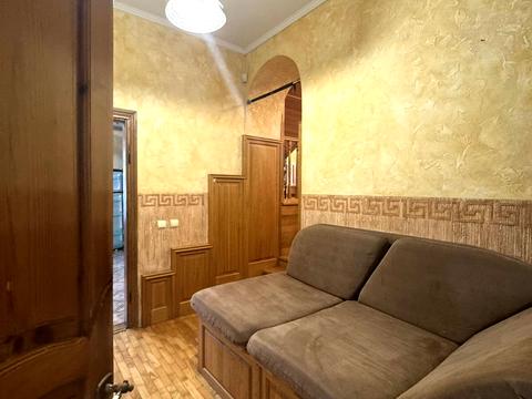 будинок за адресою Петропавлівська вул., 111/1