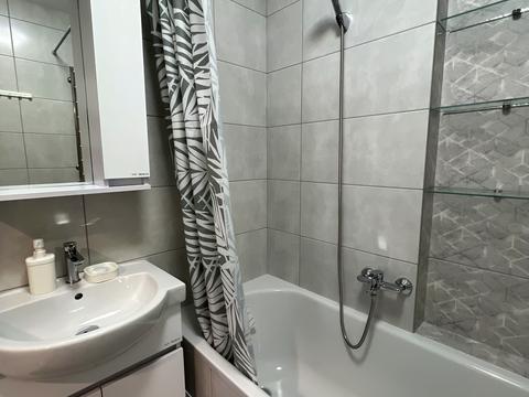 квартира за адресою Роксоляни вул., 151