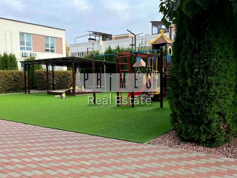 будинок за адресою Центральна вул.