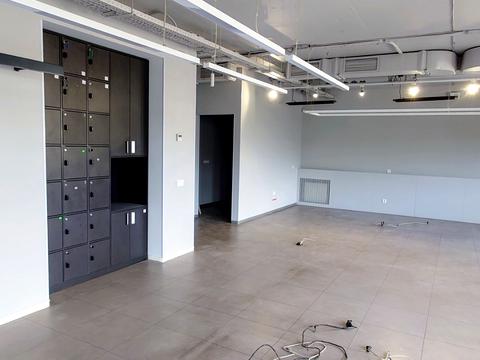 комерційна за адресою Спаська вул., 5