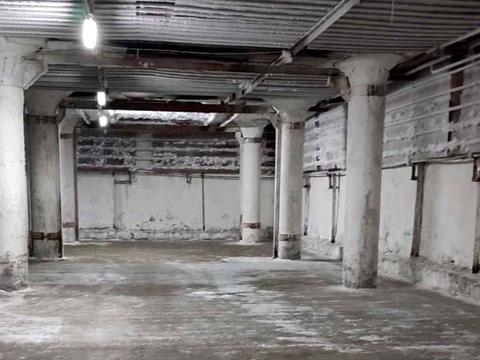 комерційна за адресою Журналістів вул., 13
