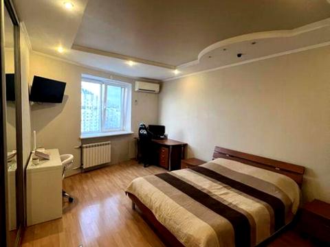 квартира за адресою Анни Ахматової вул., 47