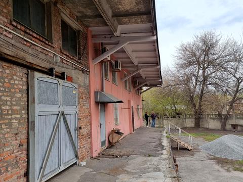 комерційна за адресою Ярмаркова вул., 3