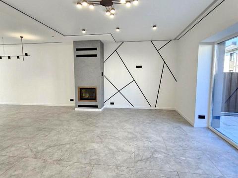 дом по адресу Лунная ул.