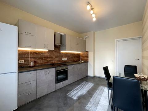 квартира по адресу Патриарха Мстислава Скрипника ул., 40