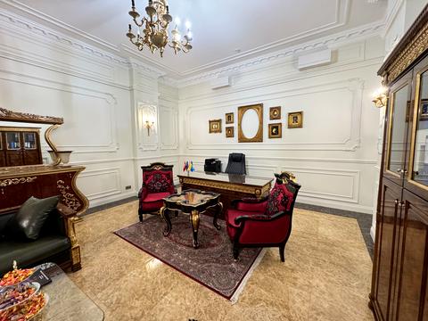 комерційна за адресою Генуезька вул., 5б