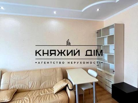 квартира за адресою Срібнокільська вул., 1