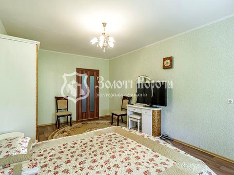 квартира за адресою Милославська вул., 16