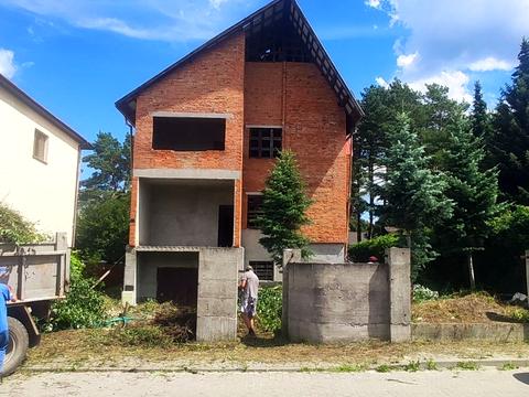 дом по адресу Арктичная ул., 37