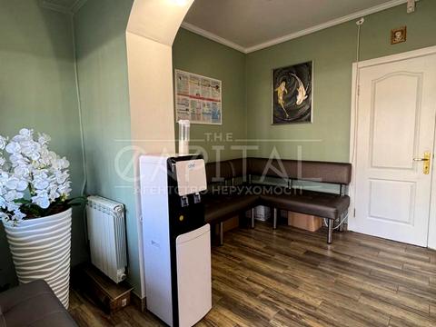 комерційна за адресою Чорнобильська вул., 18