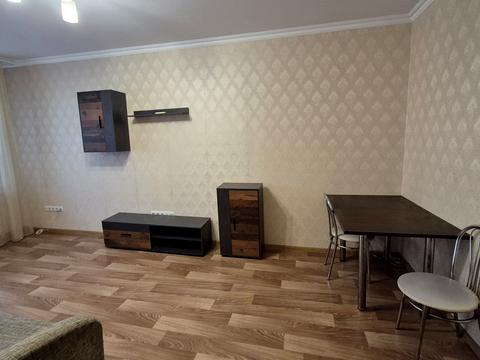 квартира за адресою Євгена Чикаленка вул., 54/1