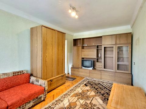 квартира за адресою Космічна вул., 3