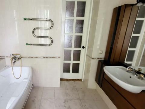 квартира за адресою Театральна, 9