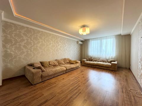 квартира за адресою Єлизавети Чавдар вул., 3