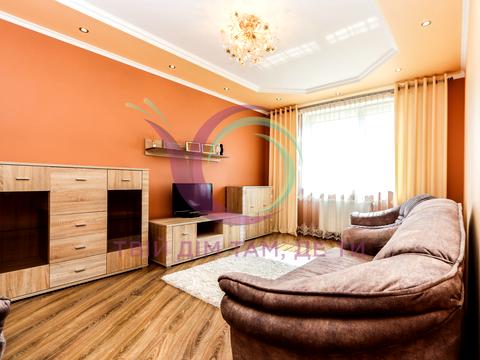 квартира за адресою Хотинська вул., 12