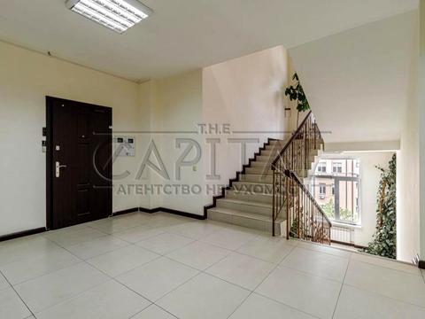 комерційна за адресою Глибочицька вул., 40