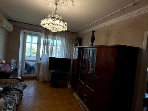 квартира за адресою Героїв Крут вул. (Валентини Терешкової), 40